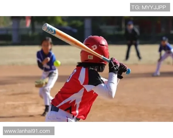 聚焦广州网球队战术创新与团队协作提升竞技水平的探讨